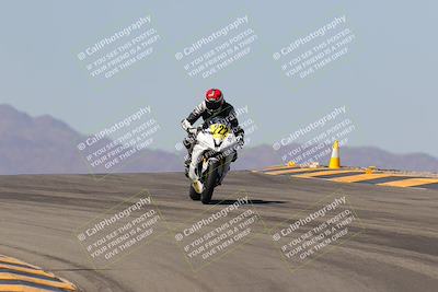 media/Oct-07-2023-CVMA (Sat) [[f84d08e330]]/Race 5 Amatuer Formula Middleweight/